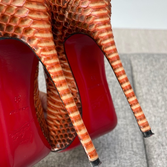 Christian Louboutin So Kate 120, Orange Watersnake, EU39 (fits a US8 or US8.5) - Picture 6 of 8